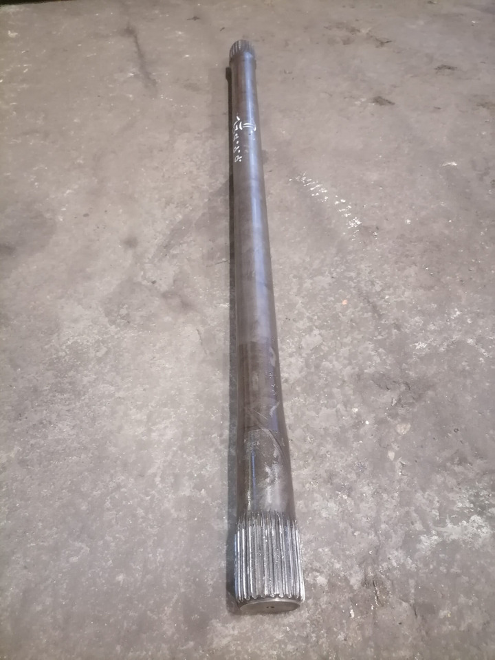 Scania Drive shaft 1368178 - Drive shaft for Truck: picture 2 Scania Drive shaft 1368178 - Drive shaft for Truck: picture 2