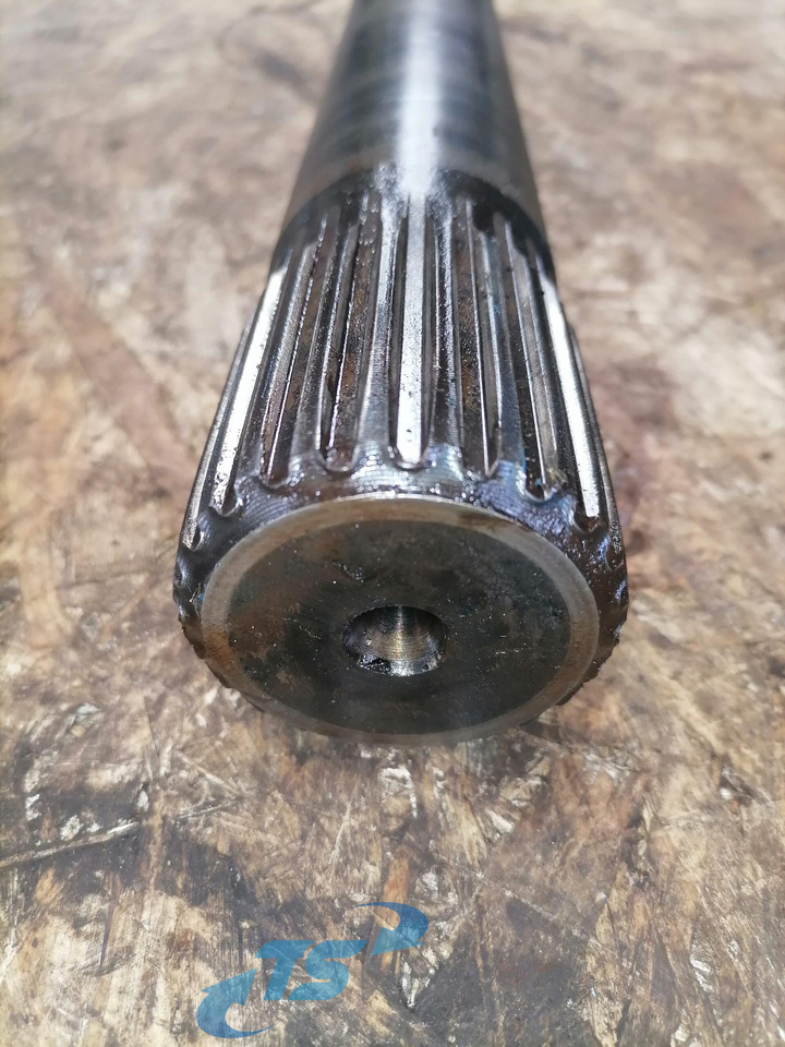 Scania Drive shaft 1761195 - Drive shaft for Truck: picture 3 Scania Drive shaft 1761195 - Drive shaft for Truck: picture 3
