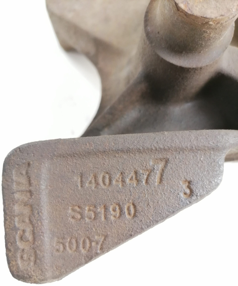 Scania Front bumper carrier 1404477 - Bumper for Truck: picture 3 Scania Front bumper carrier 1404477 - Bumper for Truck: picture 3