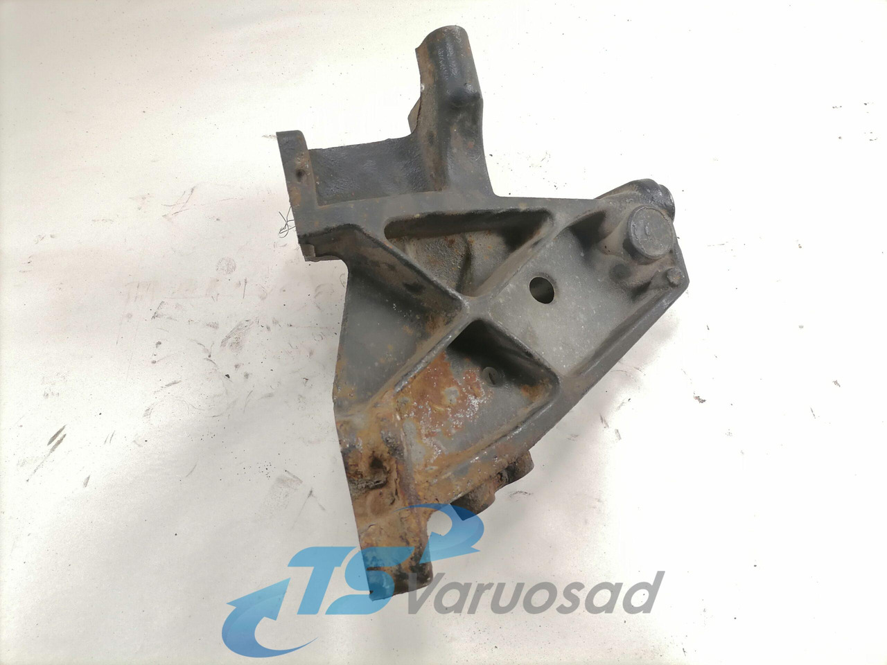 Scania Front bumper carrier 1431601 - Bumper for Truck: picture 2 Scania Front bumper carrier 1431601 - Bumper for Truck: picture 2