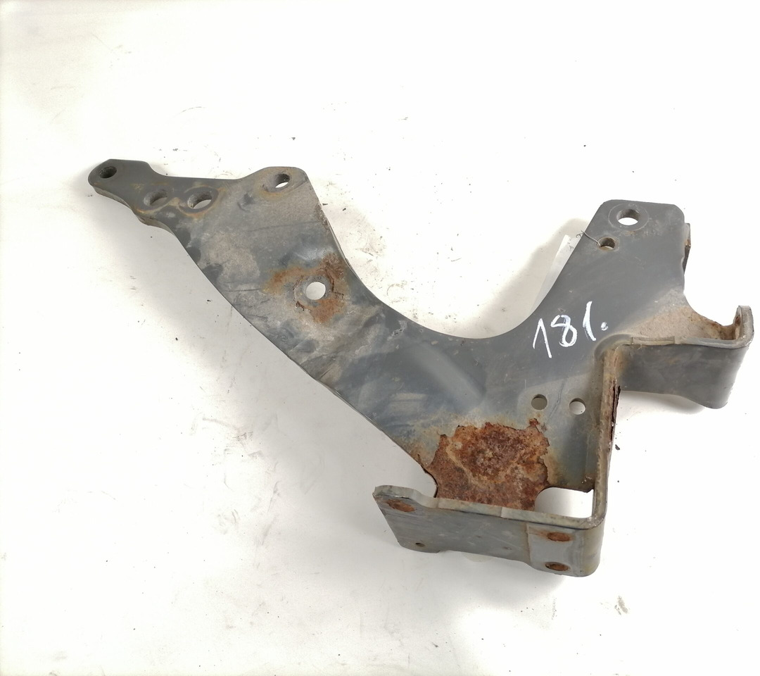 Scania Front bumper carrier 1802166 - Bumper for Truck: picture 3 Scania Front bumper carrier 1802166 - Bumper for Truck: picture 3