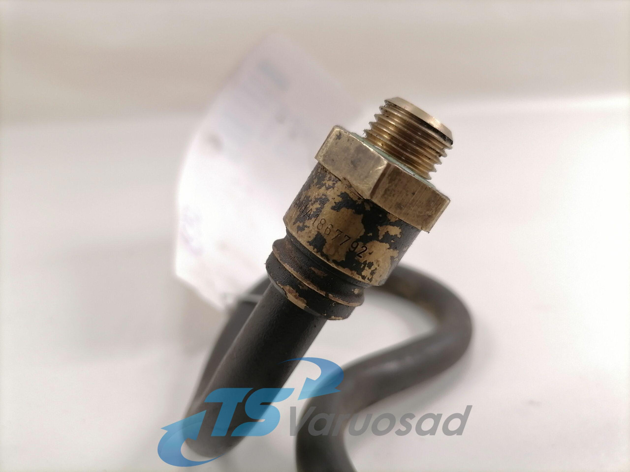 Scania Fuel pipe 1733241 - Fuel system for Truck: picture 2 Scania Fuel pipe 1733241 - Fuel system for Truck: picture 2