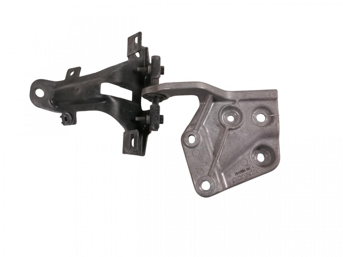 Scania Iluvõre kandurhing 2844306 - Grill for Truck: picture 1 Scania Iluvõre kandurhing 2844306 - Grill for Truck: picture 1