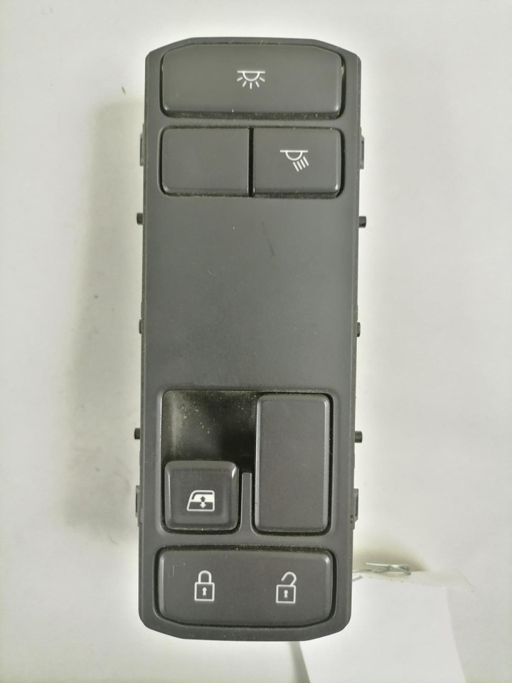 Scania Lüliti, klaasitõstuk 2569030 - Cab for Truck: picture 3 Scania Lüliti, klaasitõstuk 2569030 - Cab for Truck: picture 3