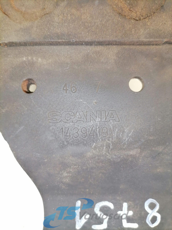 Scania Muffler carrier 1439419 - Muffler for Truck: picture 4 Scania Muffler carrier 1439419 - Muffler for Truck: picture 4