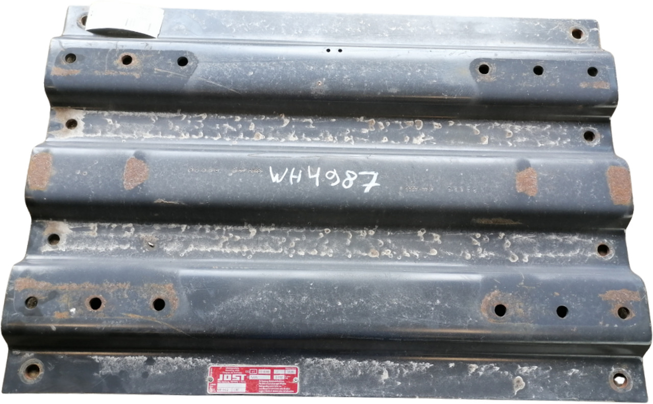 Scania Saddle plate MP4102 - Fifth wheel coupling for Truck: picture 1 Scania Saddle plate MP4102 - Fifth wheel coupling for Truck: picture 1