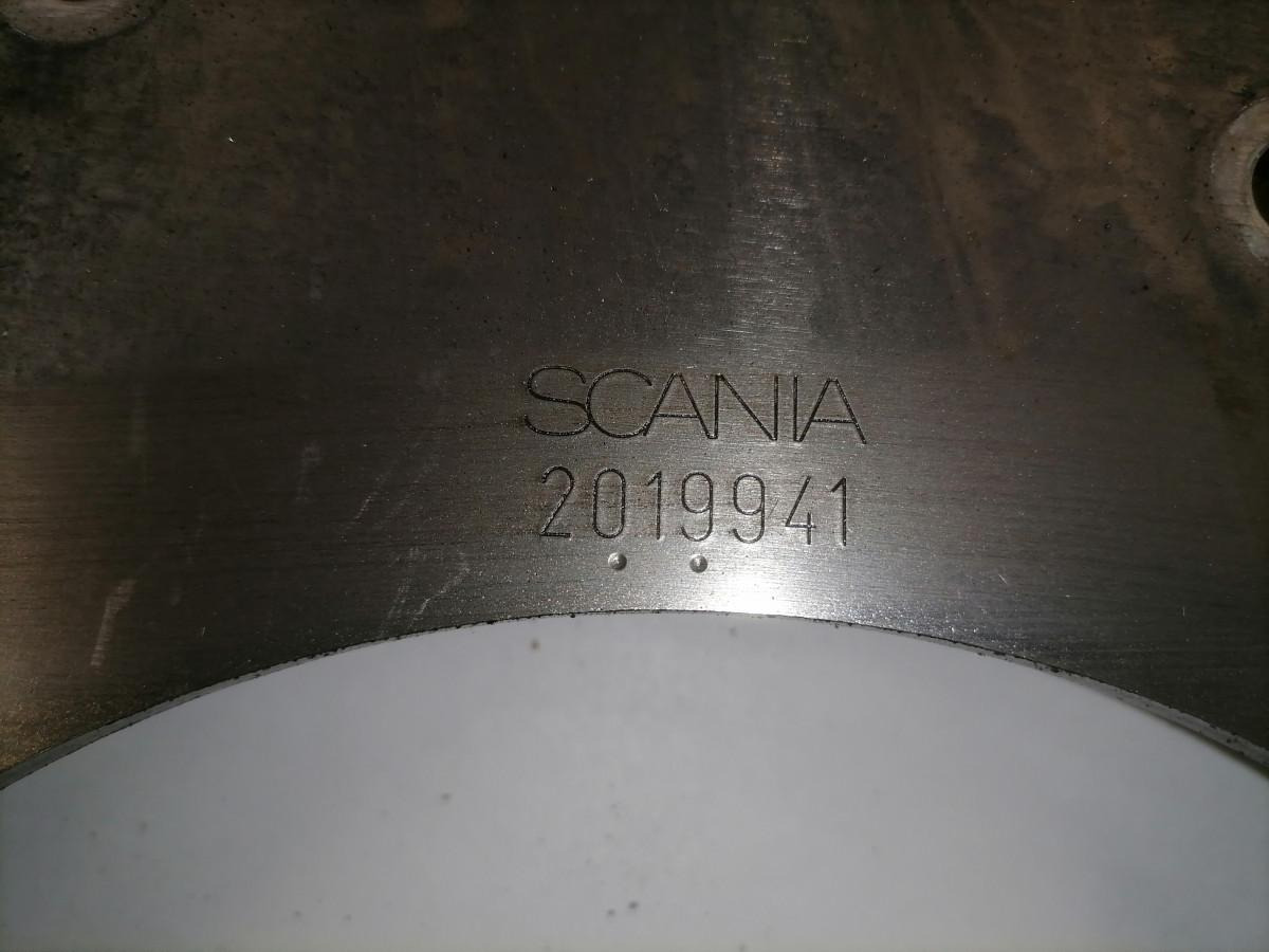 Scania Timing gear plate 2019941 - Engine and parts for Truck: picture 4 Scania Timing gear plate 2019941 - Engine and parts for Truck: picture 4