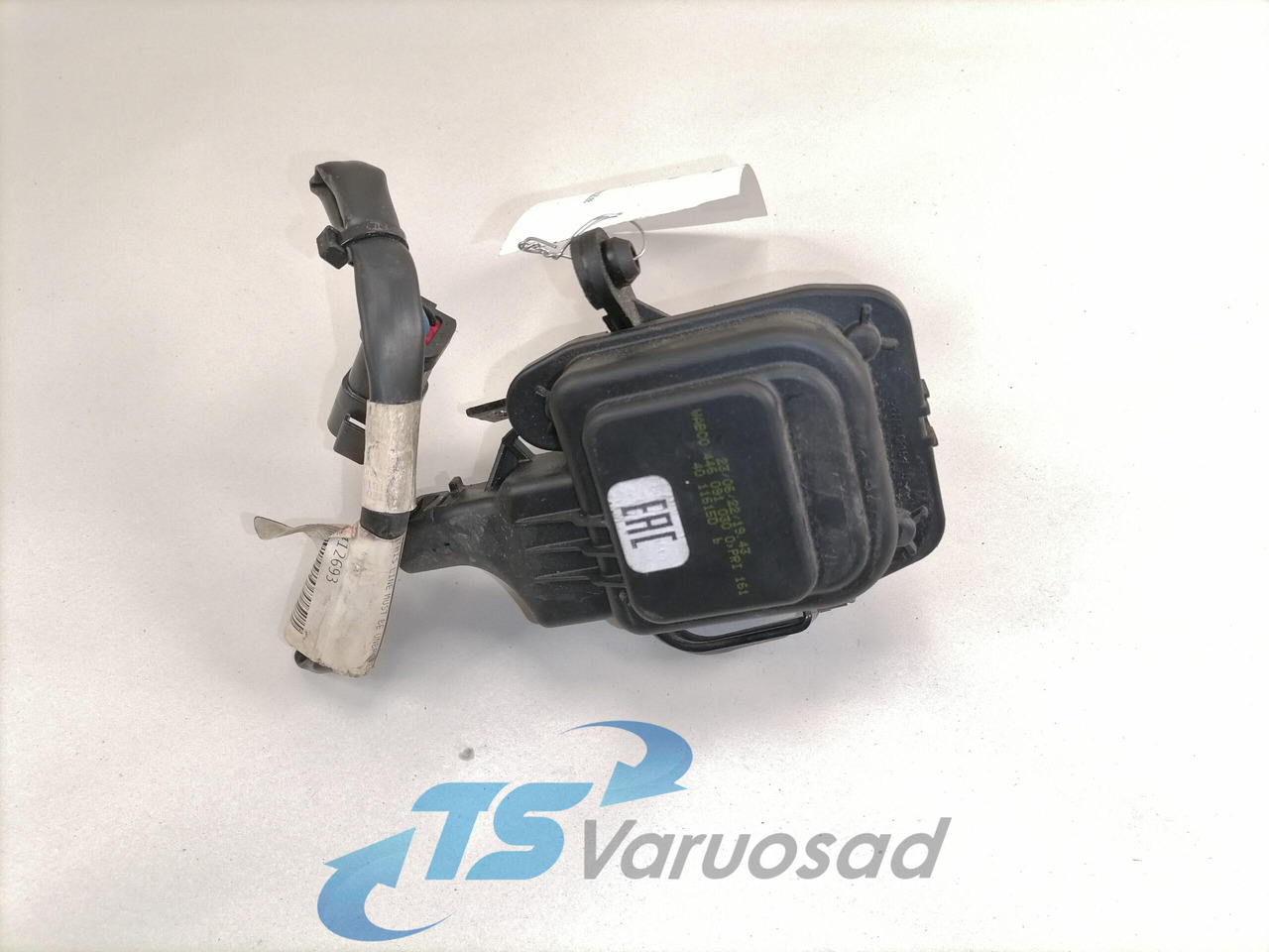 Scania Water valve 4460910300 - Heating/ Ventilation for Truck: picture 1 Scania Water valve 4460910300 - Heating/ Ventilation for Truck: picture 1