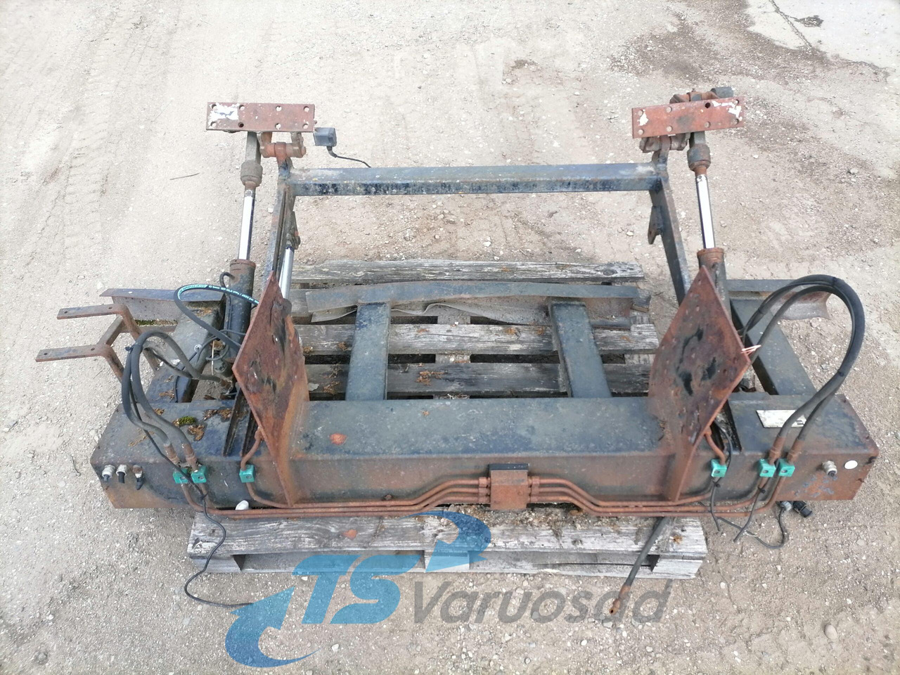 Universaalne Tagaluuktõstuki raam, MB Atego 1000KL - Universal part for Truck: picture 1 Universaalne Tagaluuktõstuki raam, MB Atego 1000KL - Universal part for Truck: picture 1