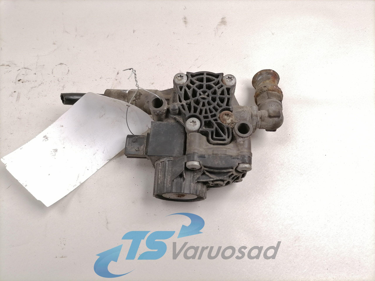 Volvo ABS brake valve 21327360 - Brake valve for Truck: picture 2 Volvo ABS brake valve 21327360 - Brake valve for Truck: picture 2