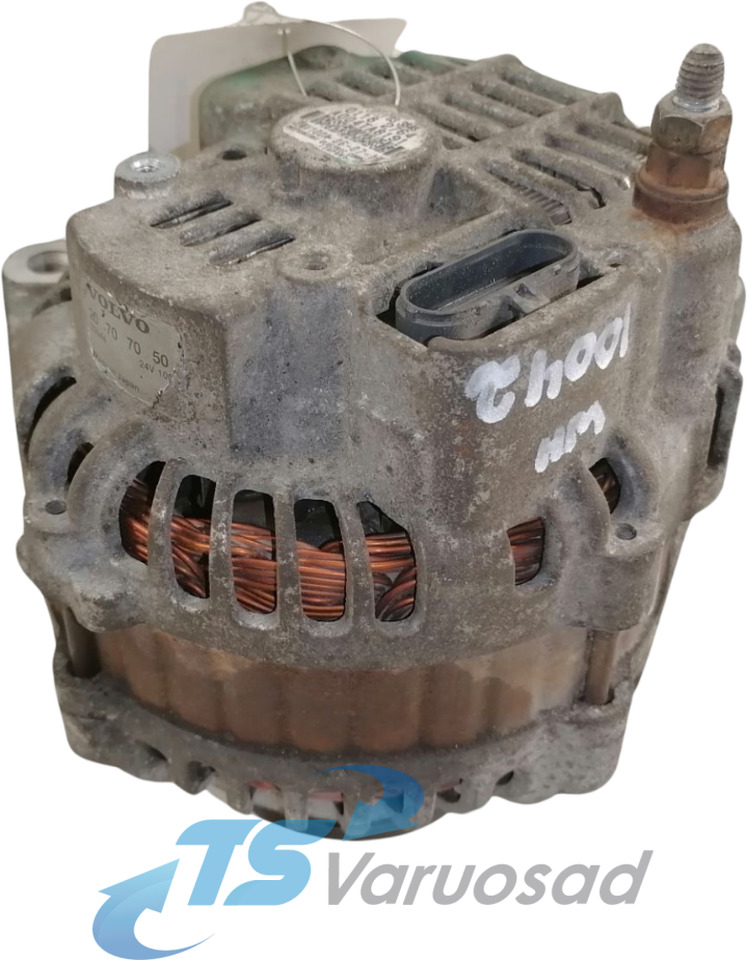 Volvo Alternator 20707050 - Alternator for Truck: picture 1 Volvo Alternator 20707050 - Alternator for Truck: picture 1