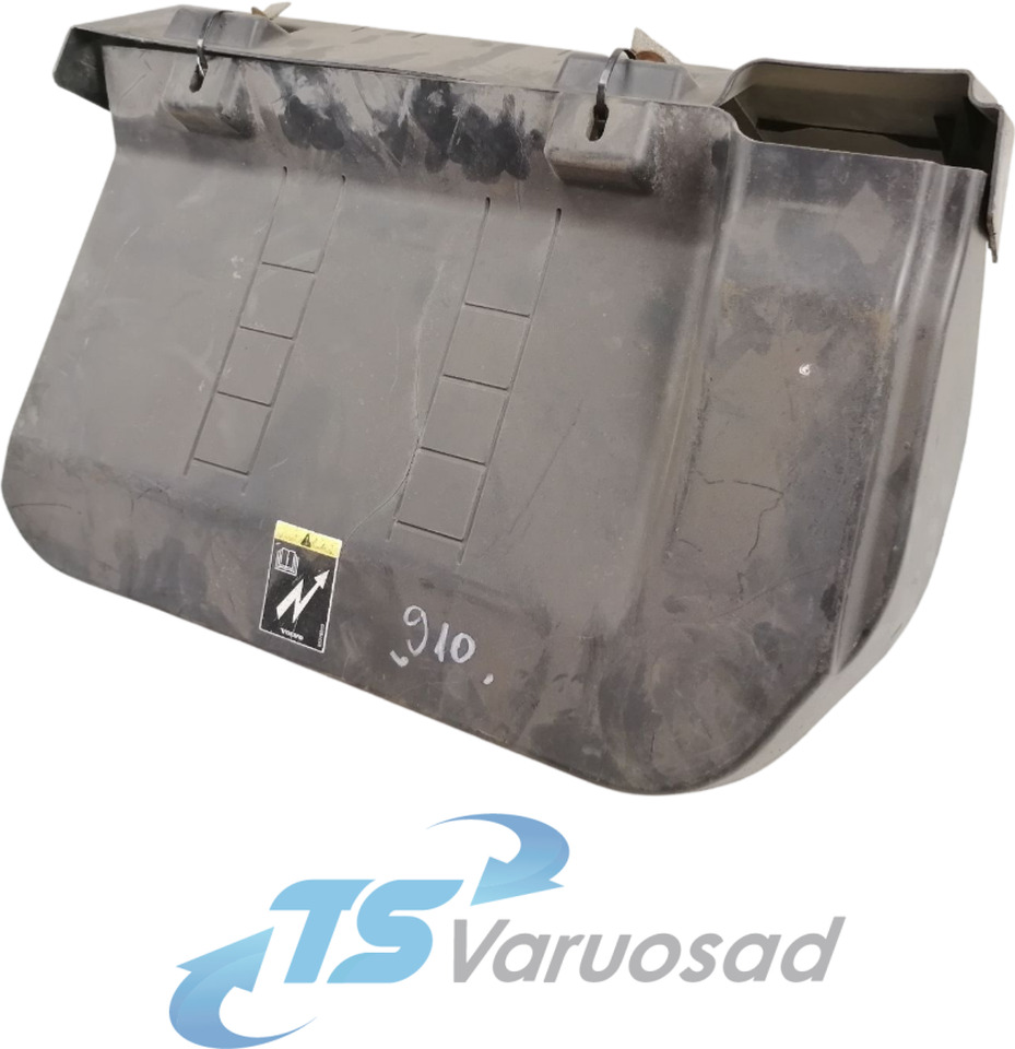 Volvo Battery cover 21924923 - Battery for Truck: picture 1 Volvo Battery cover 21924923 - Battery for Truck: picture 1