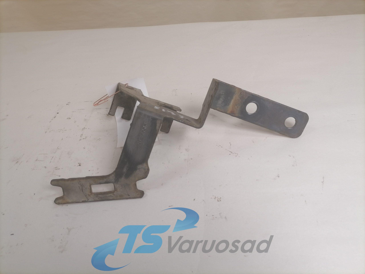 Volvo Bracket 20966566 - Frame/ Chassis for Truck: picture 2 Volvo Bracket 20966566 - Frame/ Chassis for Truck: picture 2