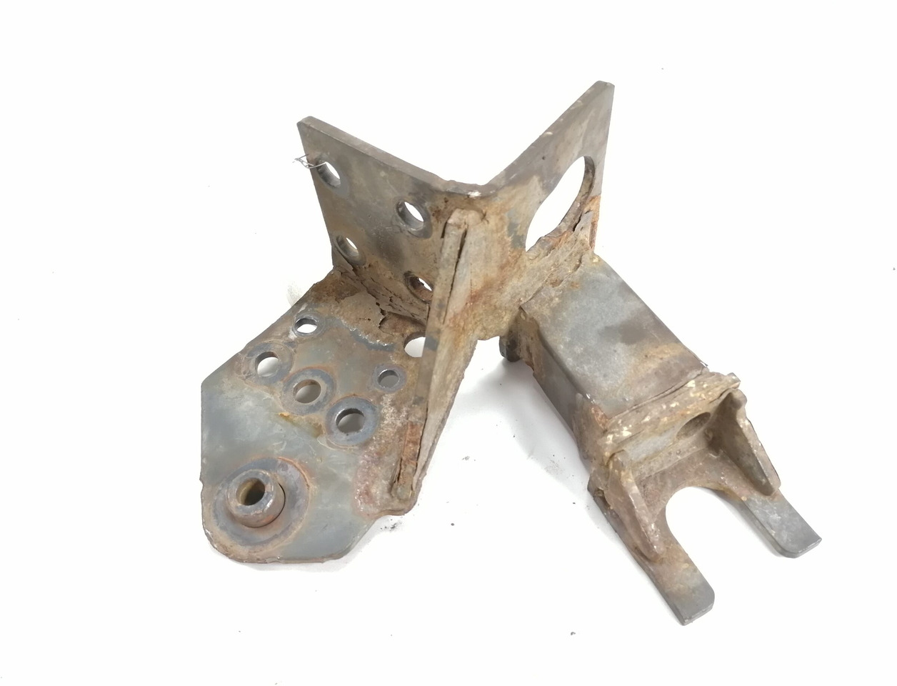 Volvo Bumper bracket 20499244 - Bumper for Truck: picture 1 Volvo Bumper bracket 20499244 - Bumper for Truck: picture 1