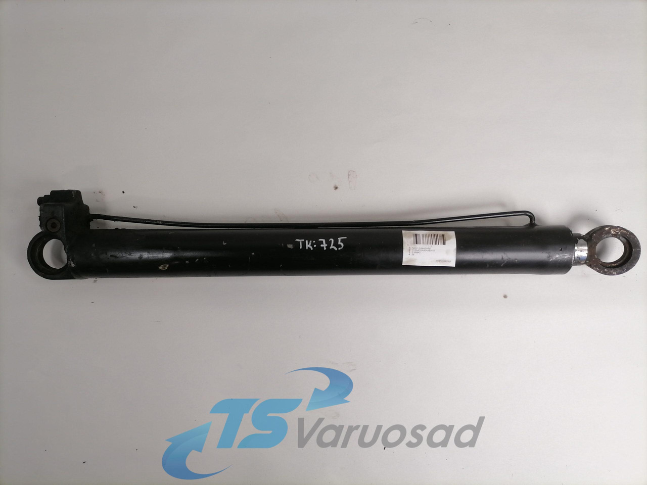 Volvo Cab tilting cylinder 3198842 - Cab suspension for Truck: picture 1 Volvo Cab tilting cylinder 3198842 - Cab suspension for Truck: picture 1