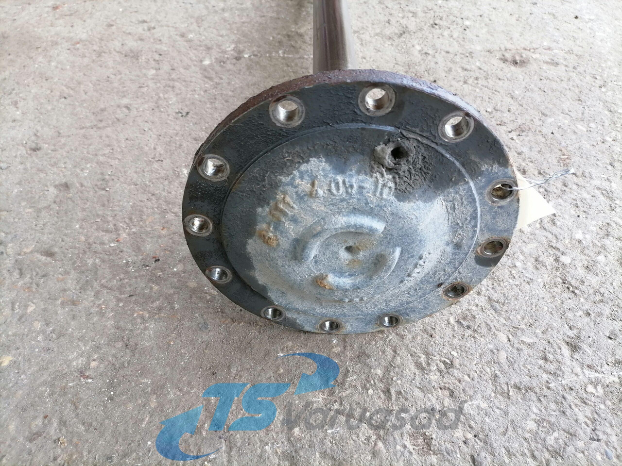 Volvo Drive shaft 20815243 - Drive shaft for Truck: picture 2 Volvo Drive shaft 20815243 - Drive shaft for Truck: picture 2