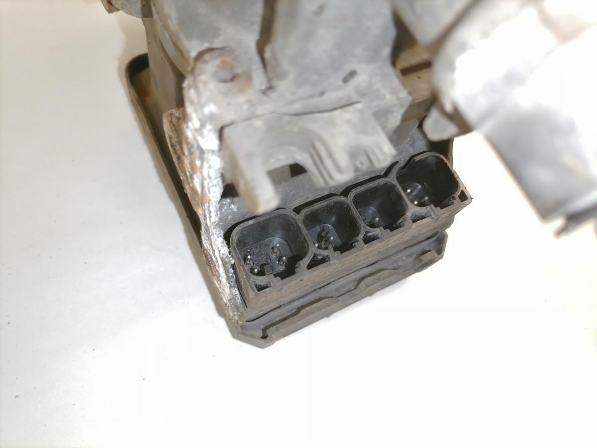 Volvo EBS brake valve 20828237 - Brake valve for Truck: picture 4 Volvo EBS brake valve 20828237 - Brake valve for Truck: picture 4