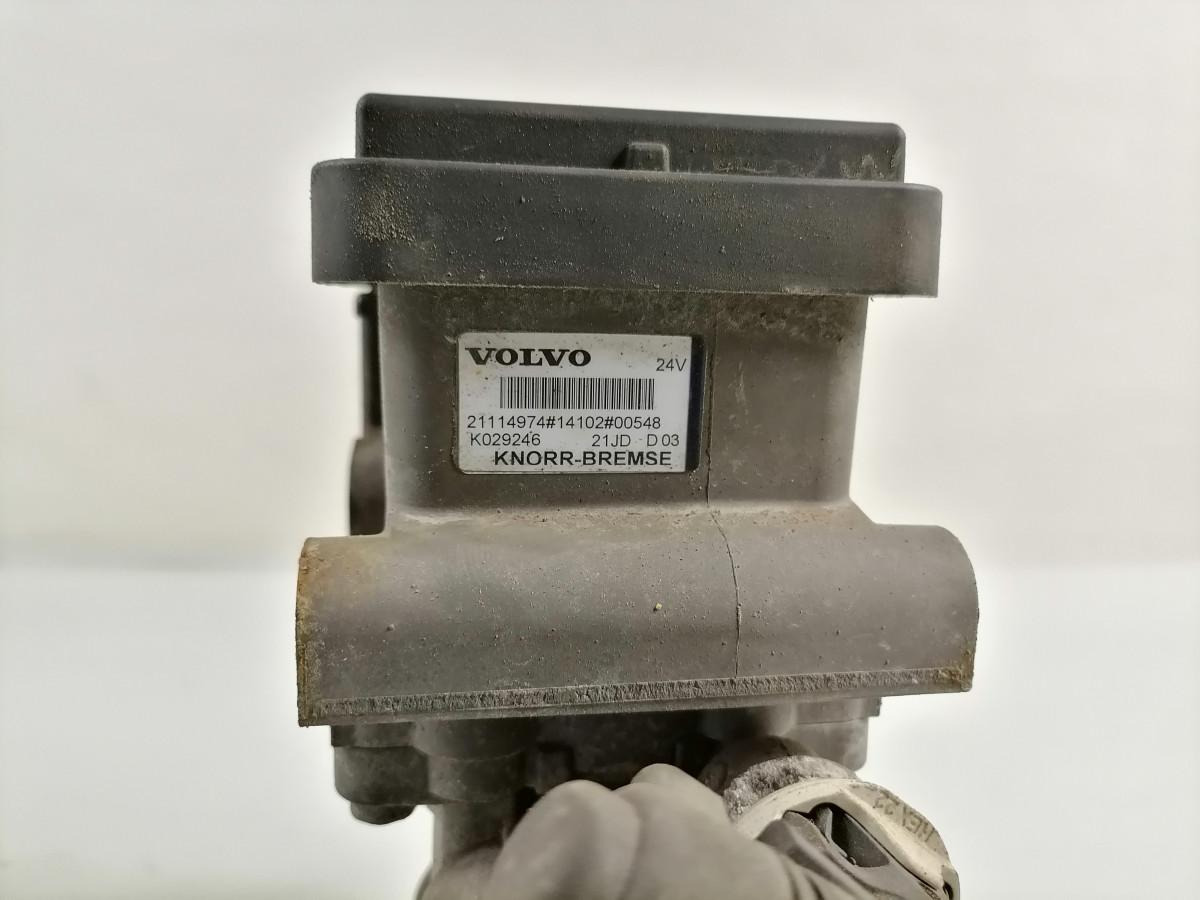 Volvo EBS brake valve 21114974 - Brake valve for Truck: picture 5 Volvo EBS brake valve 21114974 - Brake valve for Truck: picture 5