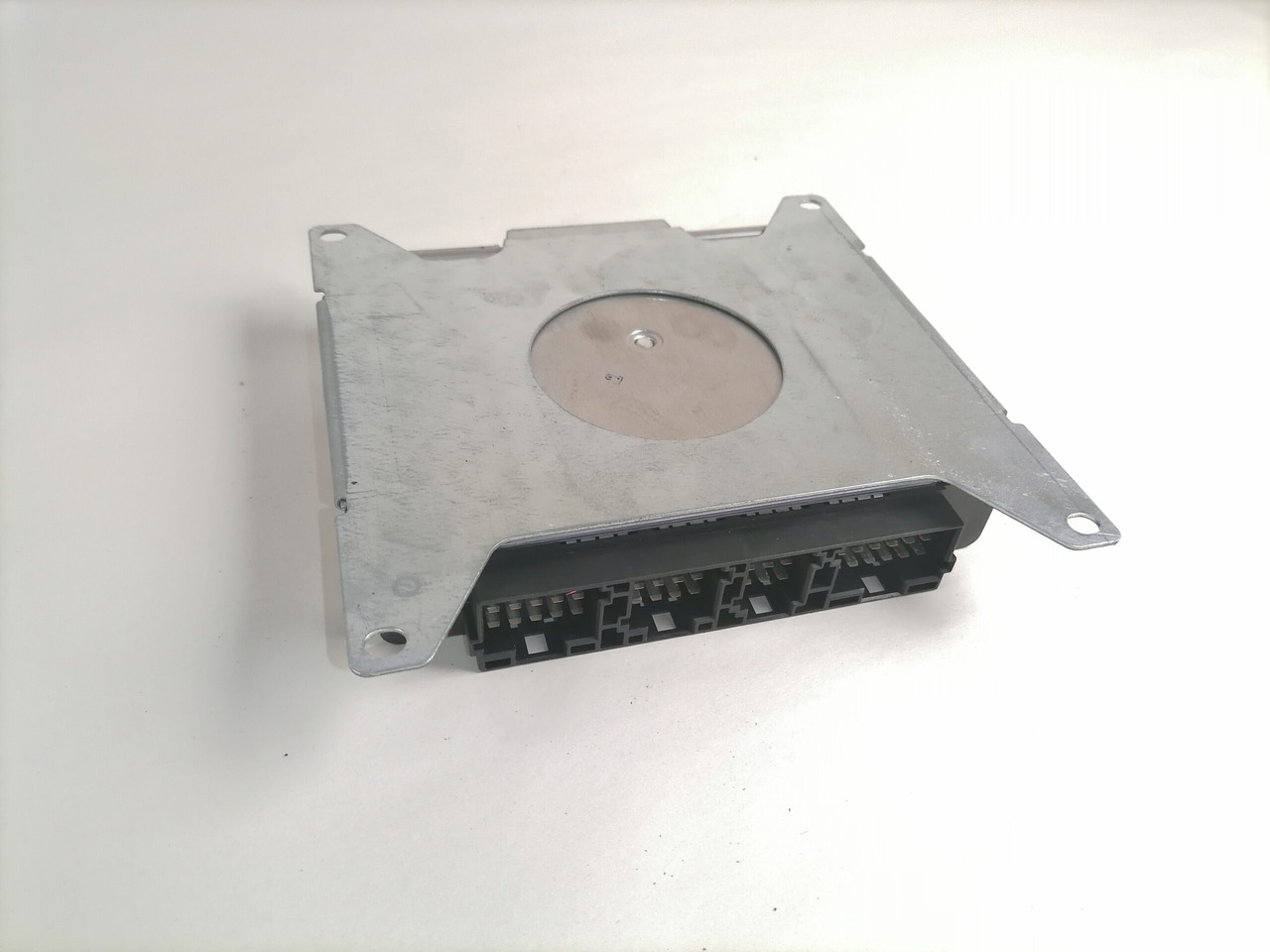 Volvo EBS control unit 3198461 - ECU for Truck: picture 5 Volvo EBS control unit 3198461 - ECU for Truck: picture 5