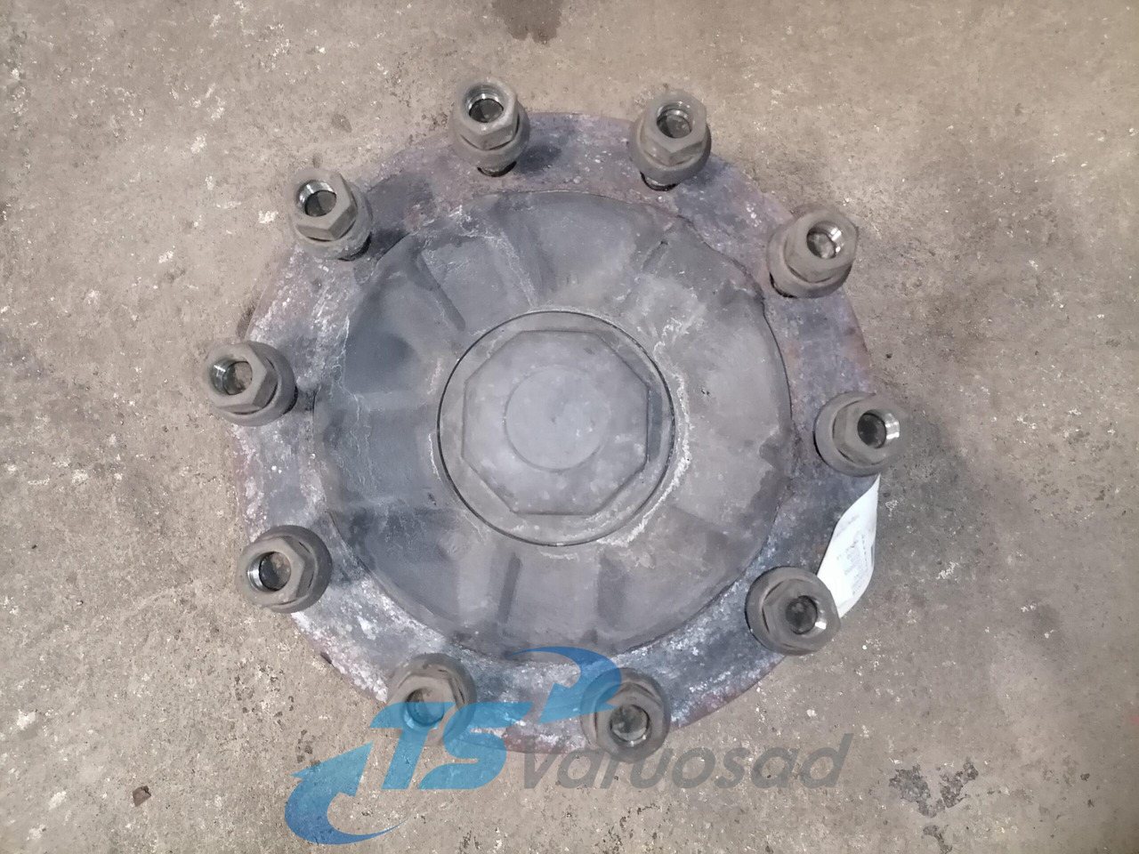 Volvo First wheel hub 1026853 - Wheel hub for Truck: picture 3 Volvo First wheel hub 1026853 - Wheel hub for Truck: picture 3