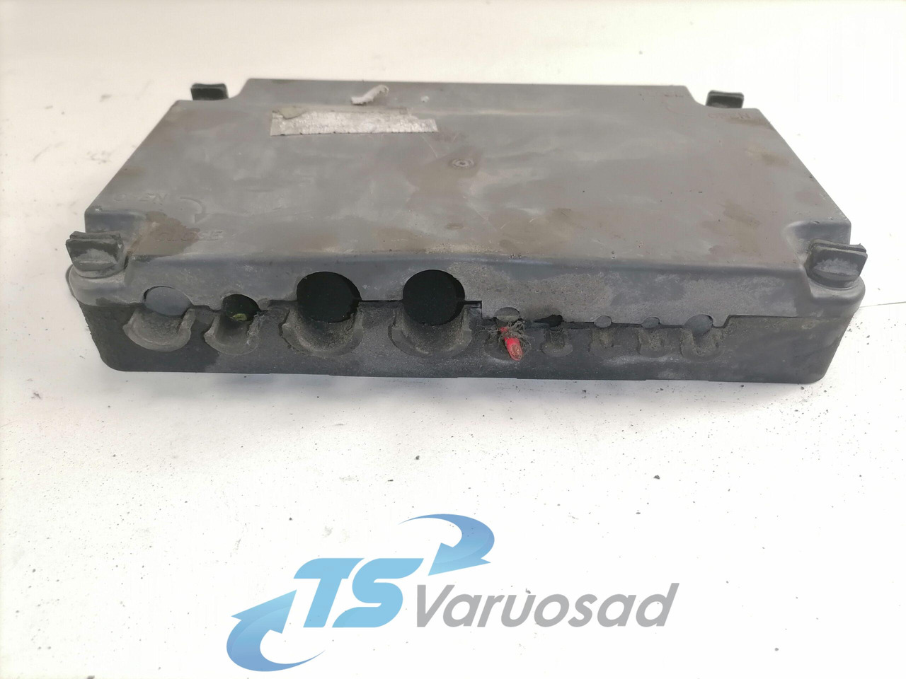 Volvo Fuse box 21717591 - Fuse for Truck: picture 3 Volvo Fuse box 21717591 - Fuse for Truck: picture 3