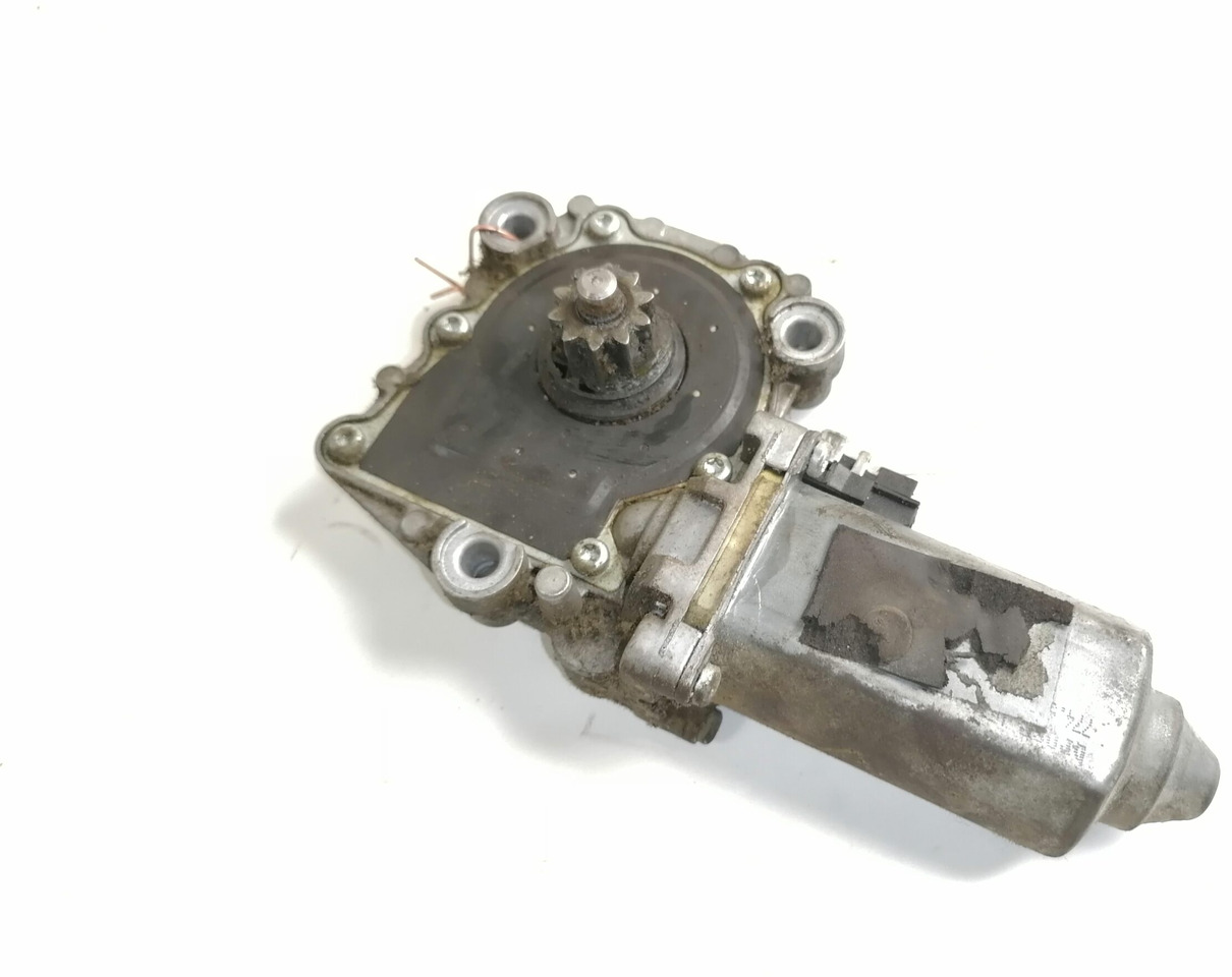 Volvo Glass lift 0536005501 - Window and parts for Truck: picture 1 Volvo Glass lift 0536005501 - Window and parts for Truck: picture 1