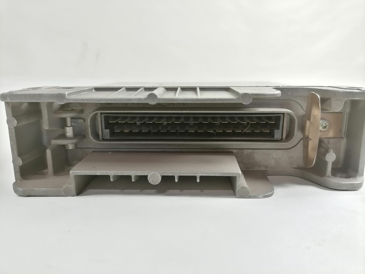 Volvo Juhtplokk, ABS 3962455 - ECU for Truck: picture 2 Volvo Juhtplokk, ABS 3962455 - ECU for Truck: picture 2