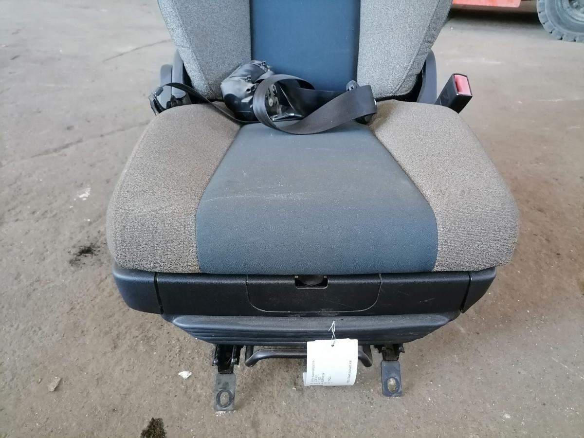 Volvo Passenger seat 82514859 - Seat for Truck: picture 3 Volvo Passenger seat 82514859 - Seat for Truck: picture 3