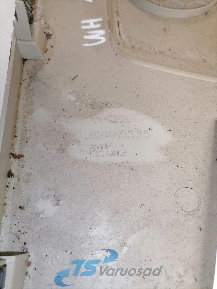 Volvo Salongi plastik 82269335 - Universal part for Truck: picture 3 Volvo Salongi plastik 82269335 - Universal part for Truck: picture 3