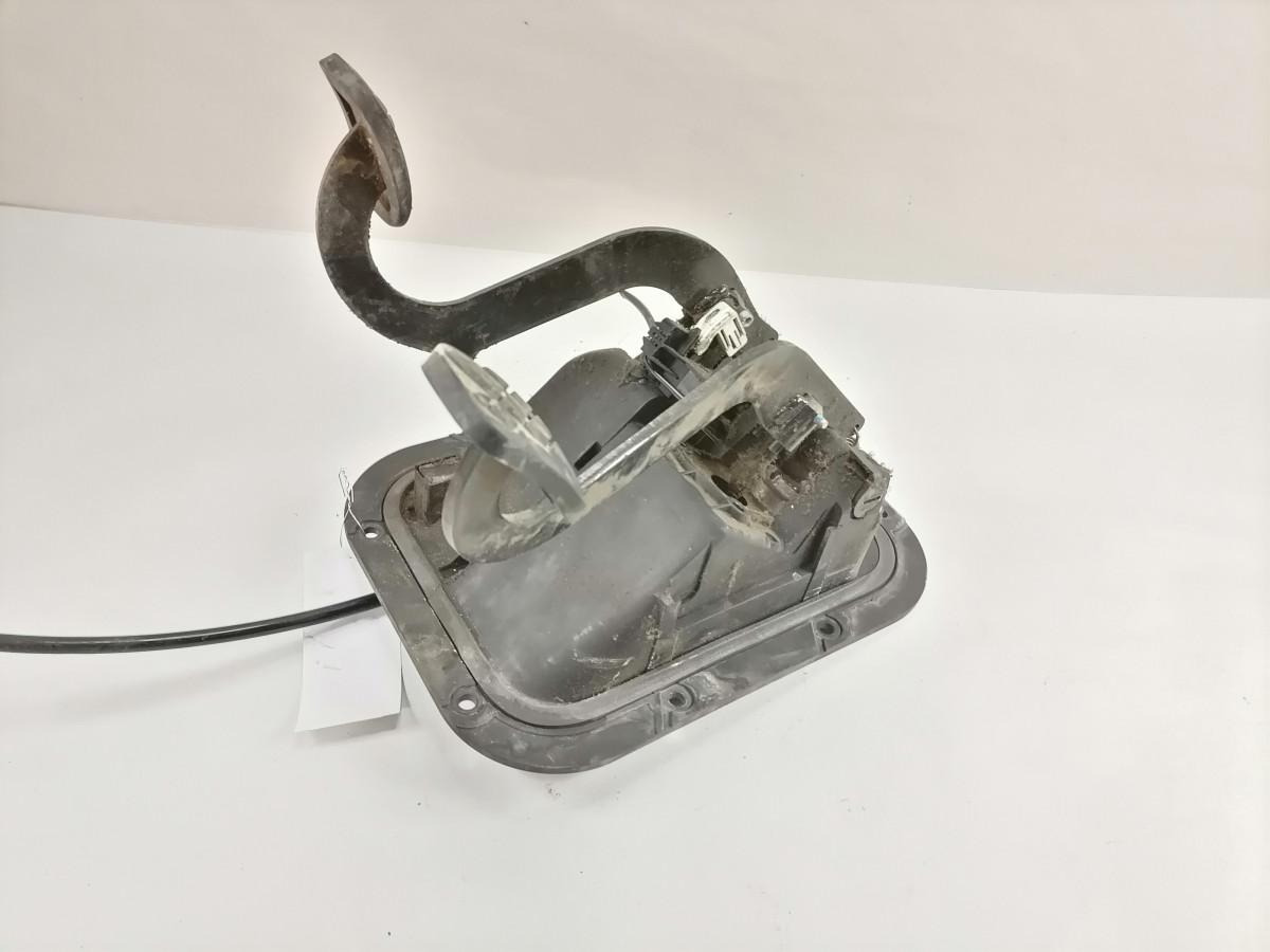 Volvo Siduri + piduri pedaalid 5010640219 - Fuel system for Truck: picture 2 Volvo Siduri + piduri pedaalid 5010640219 - Fuel system for Truck: picture 2