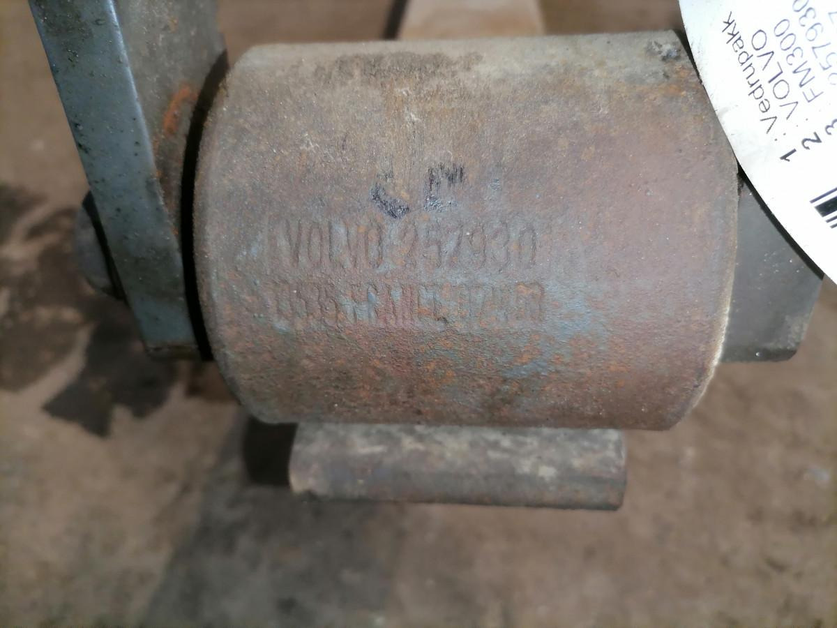 Volvo Spring 257930 - Steel suspension for Truck: picture 3 Volvo Spring 257930 - Steel suspension for Truck: picture 3