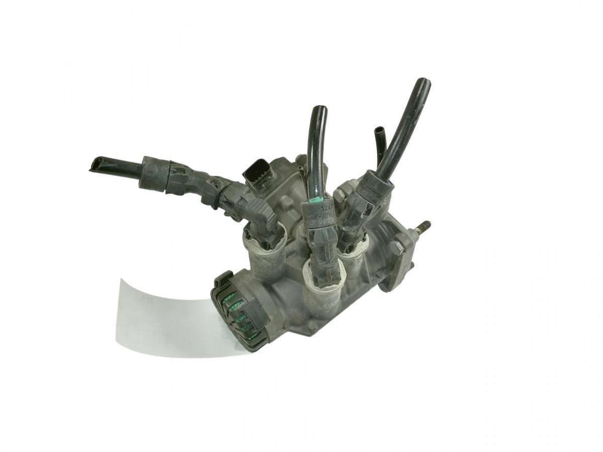 Volvo Trailer brake pressure control 21114977 - Brake valve for Truck: picture 1 Volvo Trailer brake pressure control 21114977 - Brake valve for Truck: picture 1