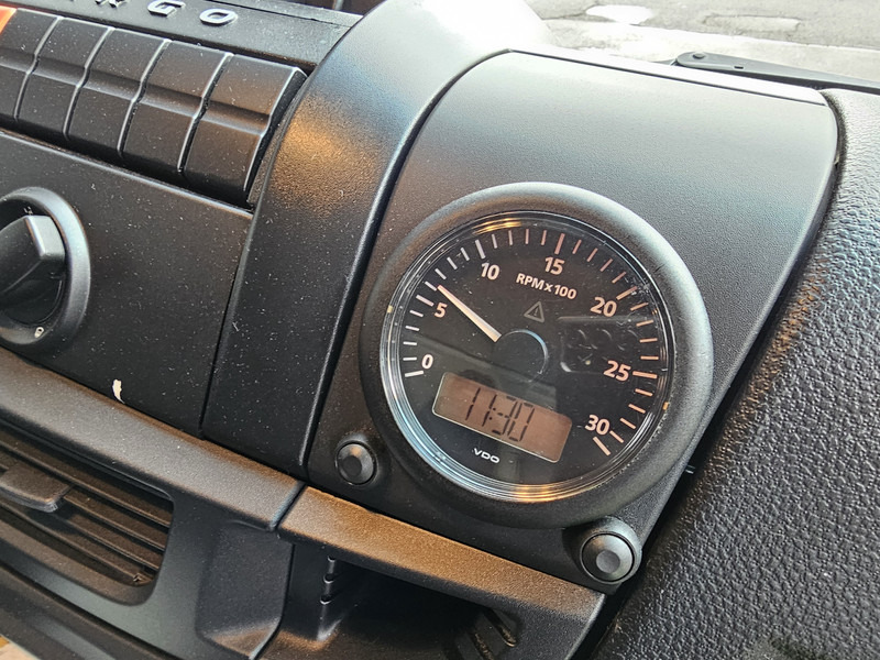 Box truck Iveco EURO CARGO 220 / LES / SCHOOL / FAHRSCHULE / CLOSED BOX: picture 15