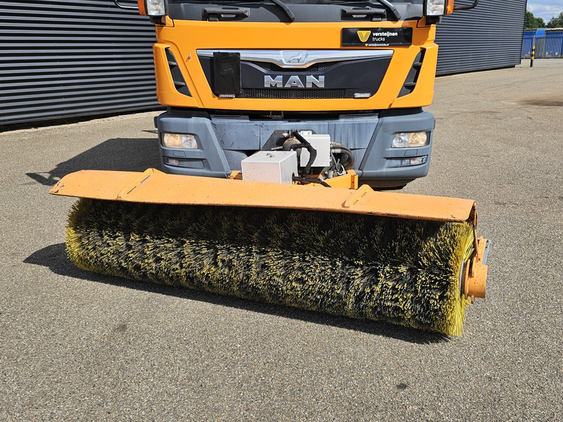 MAN TGM 15.240 BL / TIPPER / DOKA / VEEG / SWEEPER on lease MAN TGM 15.240 BL / TIPPER / DOKA / VEEG / SWEEPER: picture 8