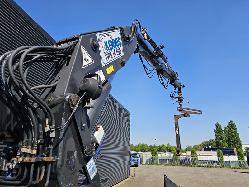 MAN TGS 26.360 / 6X2-4 BL / KENNIS ROLLER CRANE / KRAN - Dropside/ Flatbed truck, Crane truck: picture 2 MAN TGS 26.360 / 6X2-4 BL / KENNIS ROLLER CRANE / KRAN - Dropside/ Flatbed truck, Crane truck: picture 2