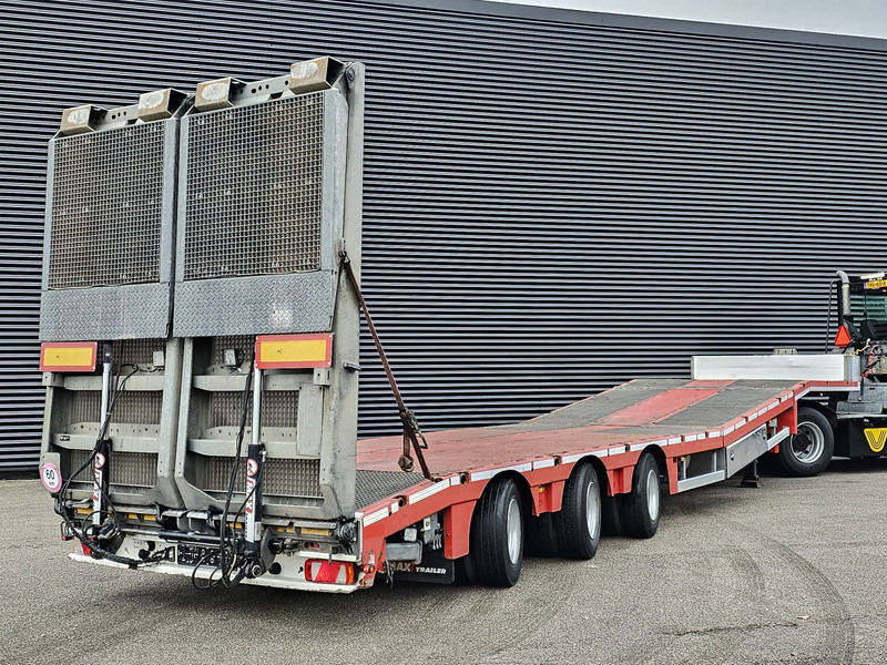 Max Trailer 3 x steering axle / hydraulic ramp / hydraulic bed - Low loader semi-trailer: picture 4 Max Trailer 3 x steering axle / hydraulic ramp / hydraulic bed - Low loader semi-trailer: picture 4