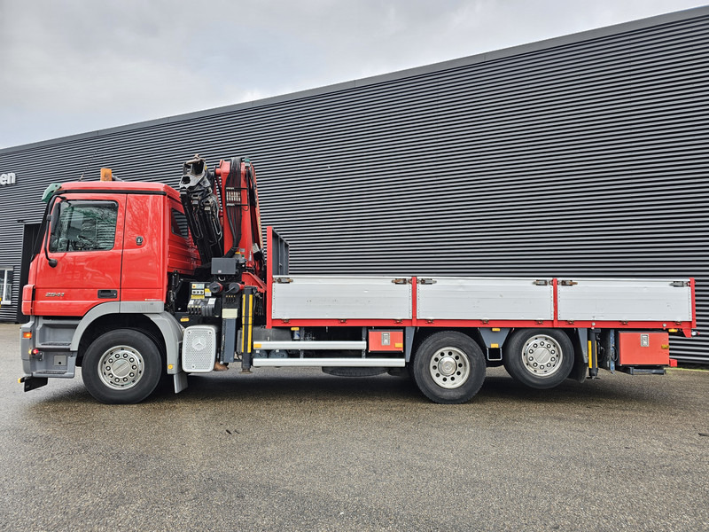 Dropside/ Flatbed truck, Crane truck Mercedes-Benz ACTROS 2541 6X2 / PALFINGER PK 42 t/m CRANE / KRAN: picture 12