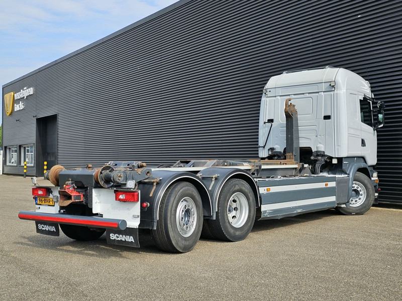 Scania R450 6x2*4 / EURO 6 / VDL HOOKLIFT - Hook lift truck: picture 4 Scania R450 6x2*4 / EURO 6 / VDL HOOKLIFT - Hook lift truck: picture 4