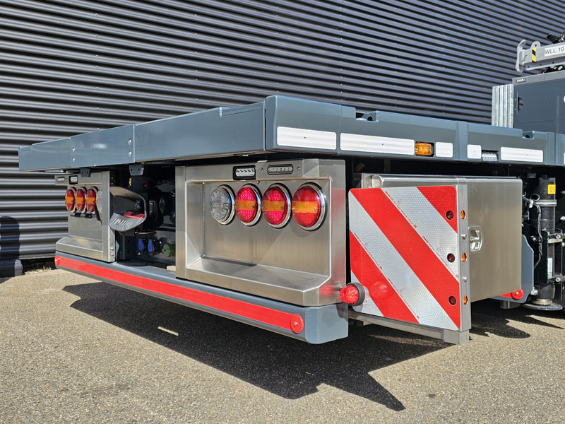 Dropside/ Flatbed truck, Crane truck Scania R590 V8 / 8X2 / HIAB 1188 + JIB + WINCH: picture 17