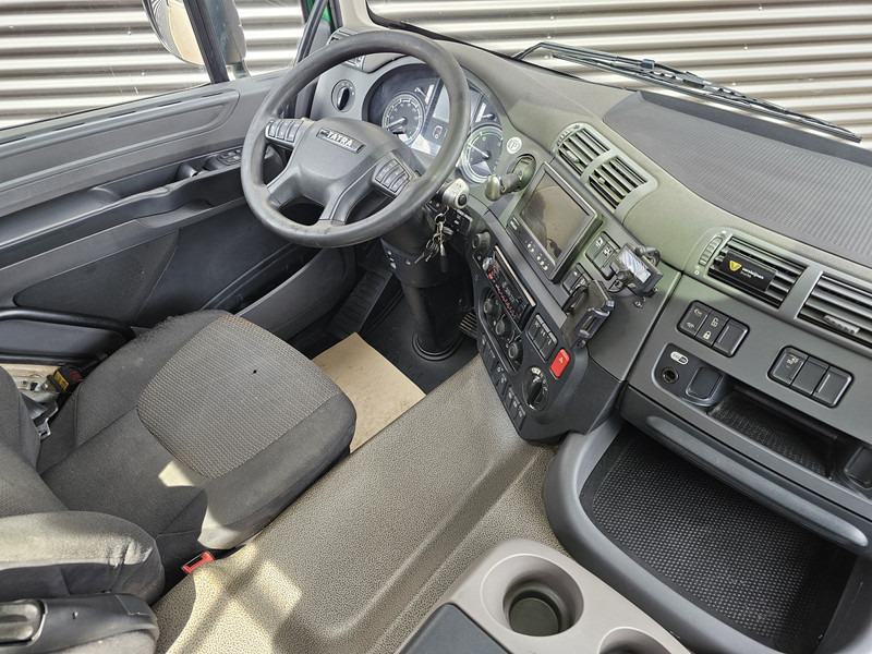 Tatra 6X6 / T158/II / 2 SIDE TIPPER - HMF Z CRANE on lease Tatra 6X6 / T158/II / 2 SIDE TIPPER - HMF Z CRANE: picture 15