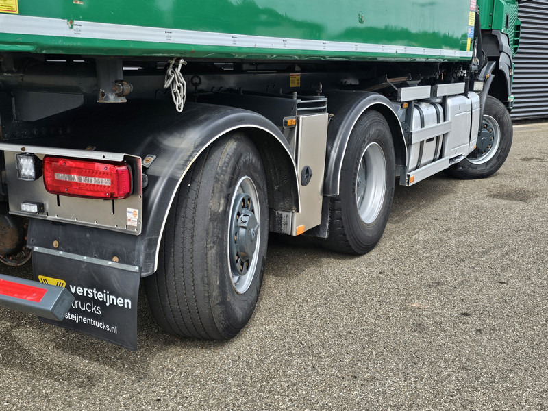 Tatra 6X6 / T158/II / 2 SIDE TIPPER - HMF Z CRANE on lease Tatra 6X6 / T158/II / 2 SIDE TIPPER - HMF Z CRANE: picture 13