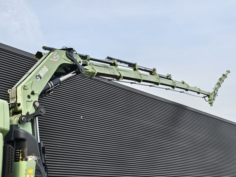 DAF CF 85.410 / HIAB 70TM + JIB / 8X2 / KRAN/CRANE - Tractor unit: picture 2 DAF CF 85.410 / HIAB 70TM + JIB / 8X2 / KRAN/CRANE - Tractor unit: picture 2