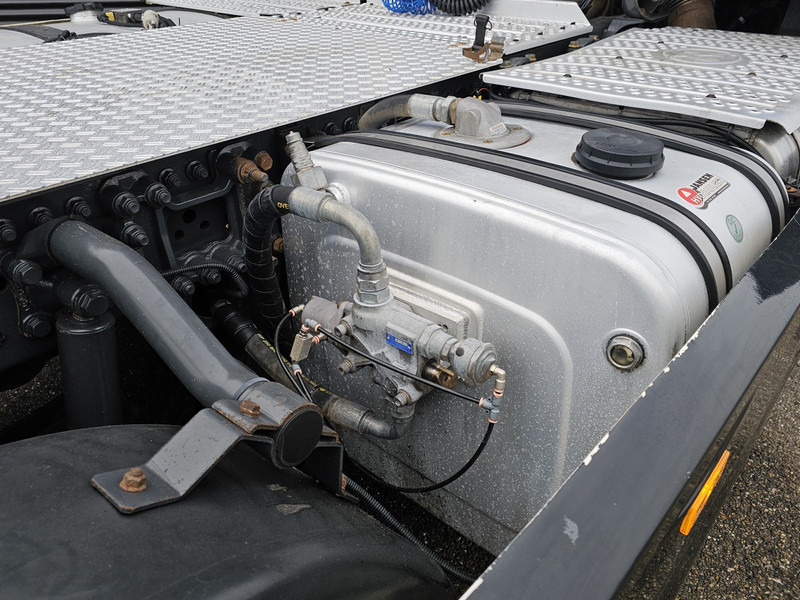 Mercedes-Benz ACTROS 2342 / 6x2 / HYDRAULIC / - Tractor unit: picture 5 Mercedes-Benz ACTROS 2342 / 6x2 / HYDRAULIC / - Tractor unit: picture 5