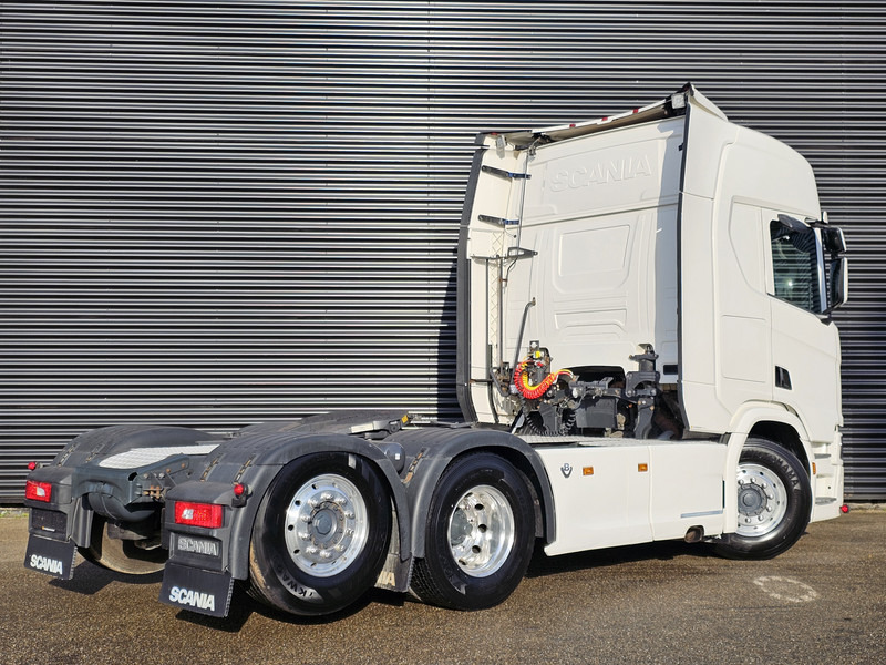 Scania R580 / V8 6X2 / RETARDER / FULL AIR - Tractor unit: picture 3 Scania R580 / V8 6X2 / RETARDER / FULL AIR - Tractor unit: picture 3