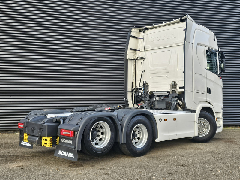 Scania S660 V8 6x2 BOOGIE / RETARDER / FULL AIR - Tractor unit: picture 5 Scania S660 V8 6x2 BOOGIE / RETARDER / FULL AIR - Tractor unit: picture 5