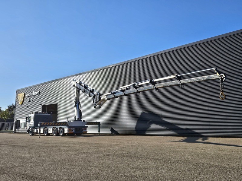 Volvo FM 420 8x2 / HMF 55 t/m CRANE + JIB - Dropside/ Flatbed truck, Crane truck: picture 3 Volvo FM 420 8x2 / HMF 55 t/m CRANE + JIB - Dropside/ Flatbed truck, Crane truck: picture 3