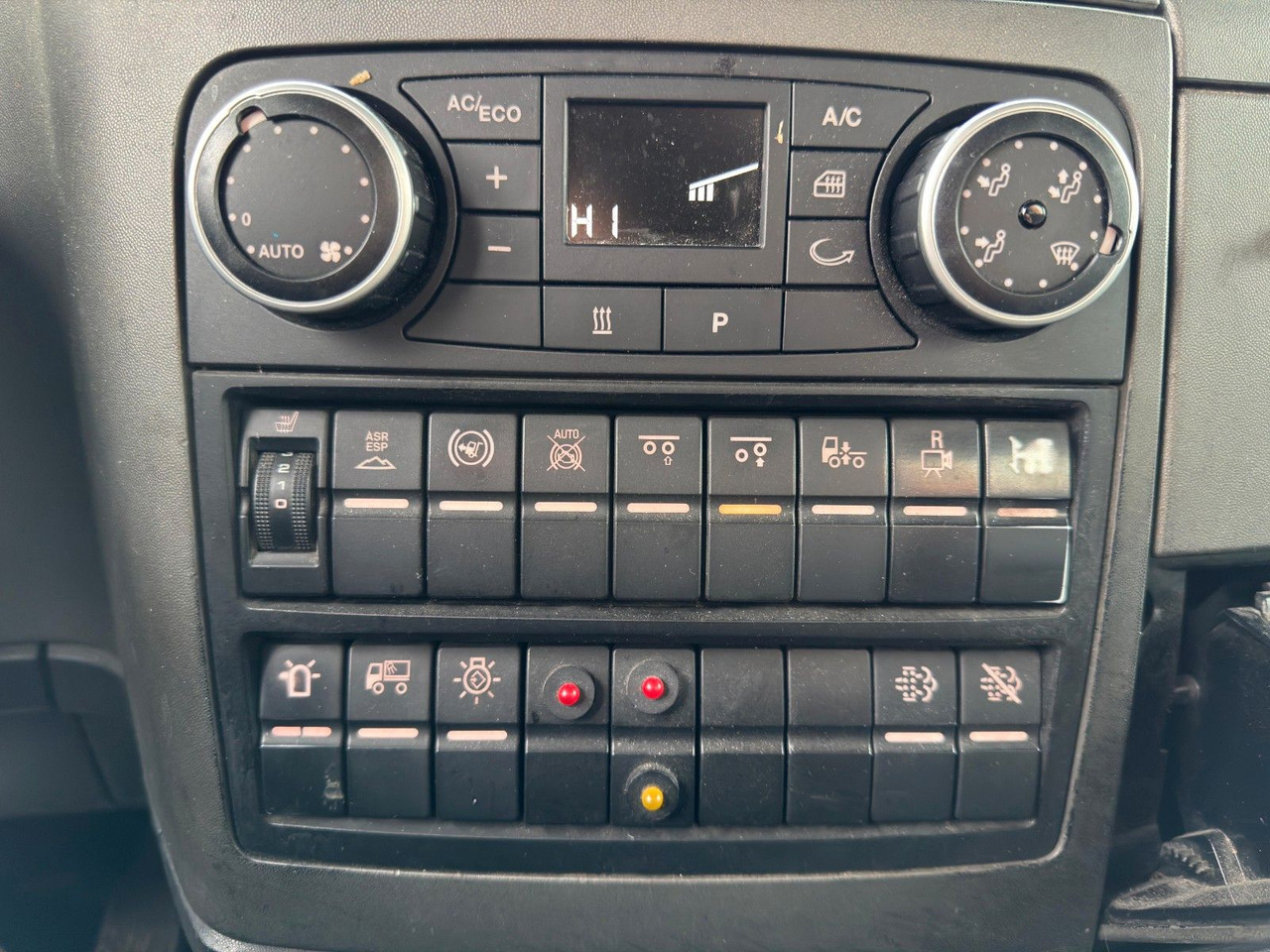 MAN 26.360 TGS Pafinger PK12002 Glaskipper 2 Trennw. on lease MAN 26.360 TGS Pafinger PK12002 Glaskipper 2 Trennw.: picture 14