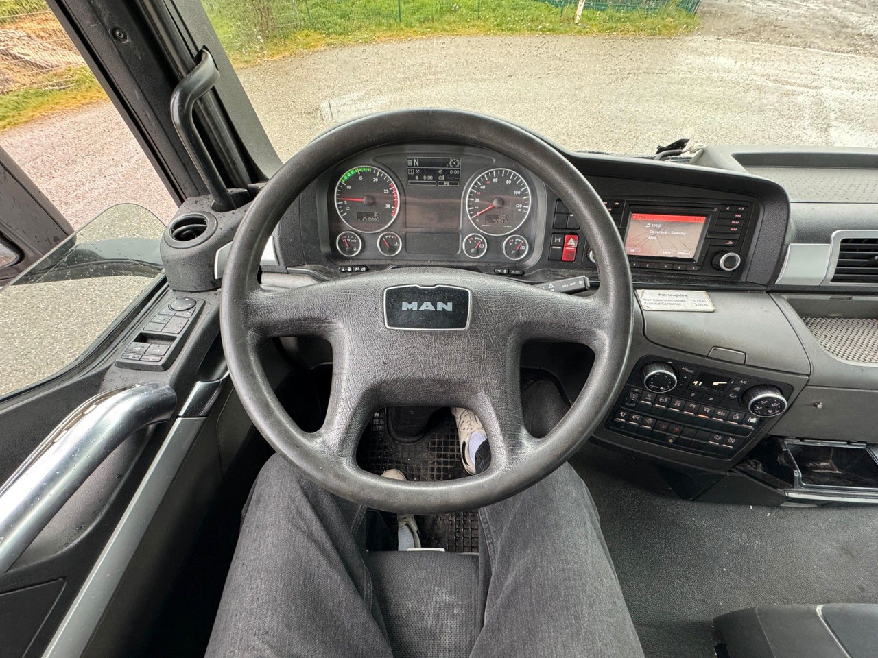 MAN 26.360 TGS Pafinger PK12002 Glaskipper 2 Trennw. on lease MAN 26.360 TGS Pafinger PK12002 Glaskipper 2 Trennw.: picture 13