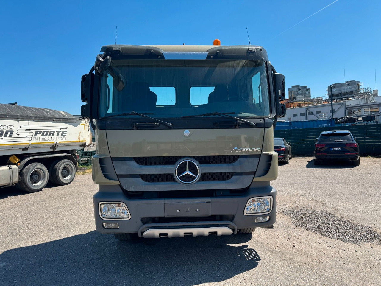 Mercedes-Benz 2644 6X4 VDL Abroller mit 3,90 Radstand Blatt BL on lease Mercedes-Benz 2644 6X4 VDL Abroller mit 3,90 Radstand Blatt BL: picture 9