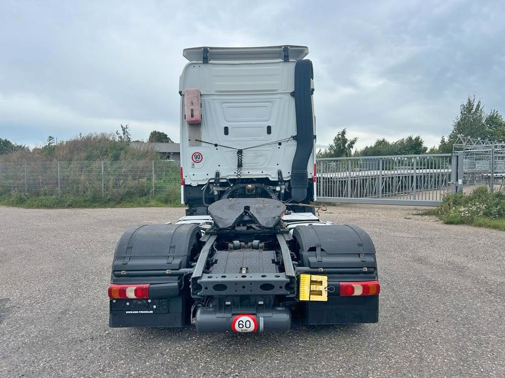 Tractor unit Mercedes-Benz 1842 4X2 mit Höhenverstellbarer Sattelkuppung Mercedes-Benz 1842 4X2 mit Höhenverstellbarer Sattelkuppung: picture 6